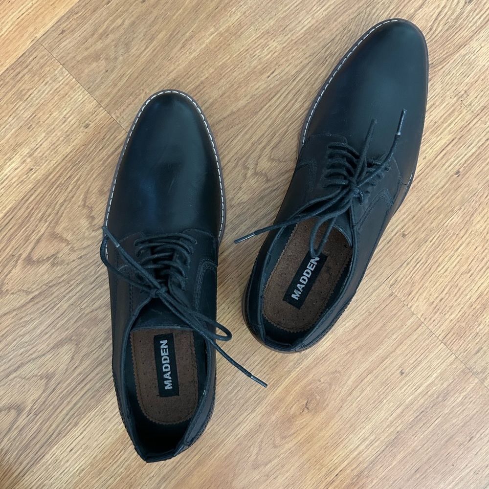 Madden Classic Black Men's Oxfords